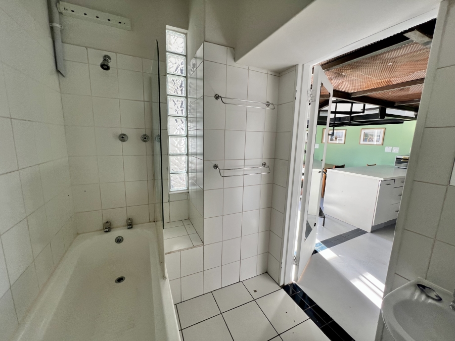 To Let 1 Bedroom Property for Rent in Cape Town City Centre Western Cape